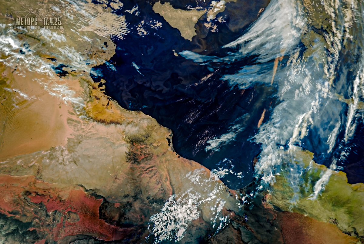 4.25 MetOpC avhrr 3 rgb AVHRR 3b45 IR False Color corrected D1